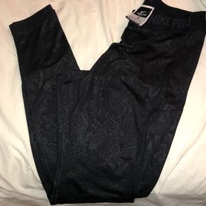 Nike Pro Dri-fit leggings